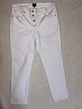 EUC! J.Crew Essential Straight 
 White High-Rise Button-Fly Jeans size 29